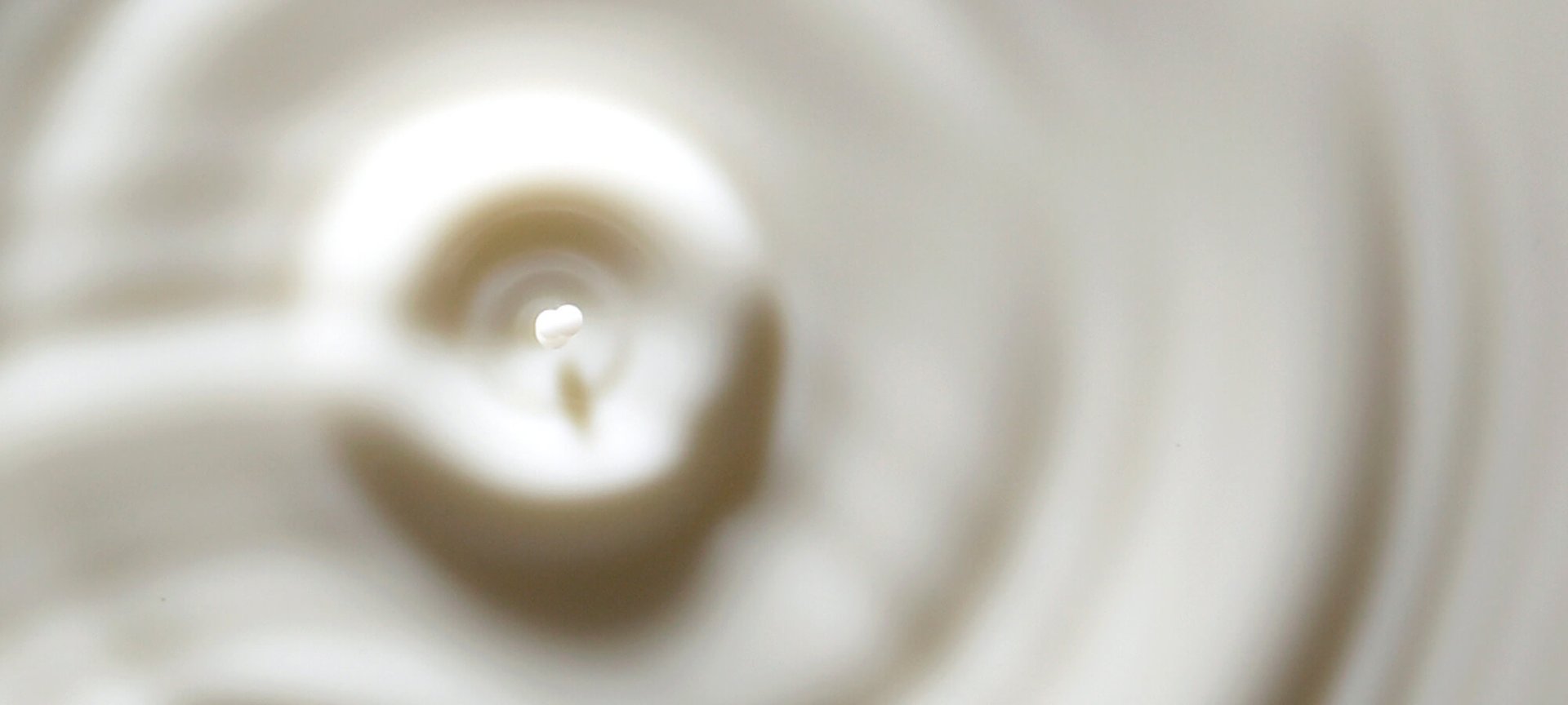 En rask guide til rynkereduserende kremer Hero