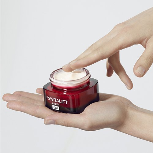 Eva Longoria Revitalift Hero